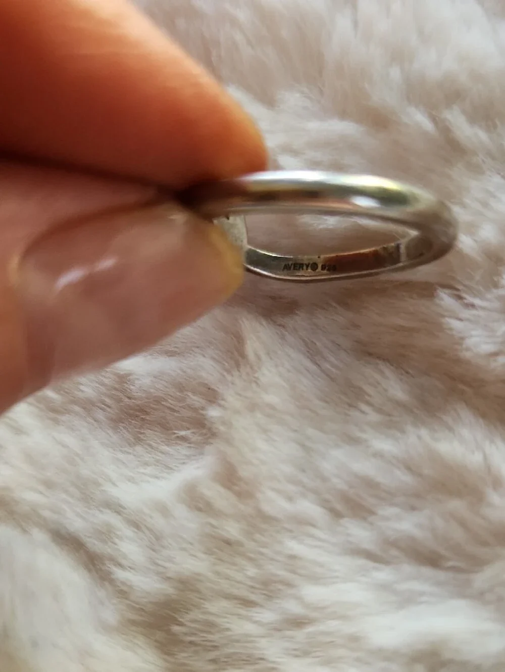 James Avery Sterling Silver Loop Ring -  